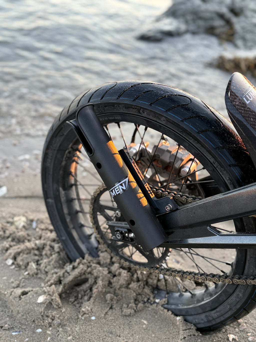 Emoto Fishing Rod Holder