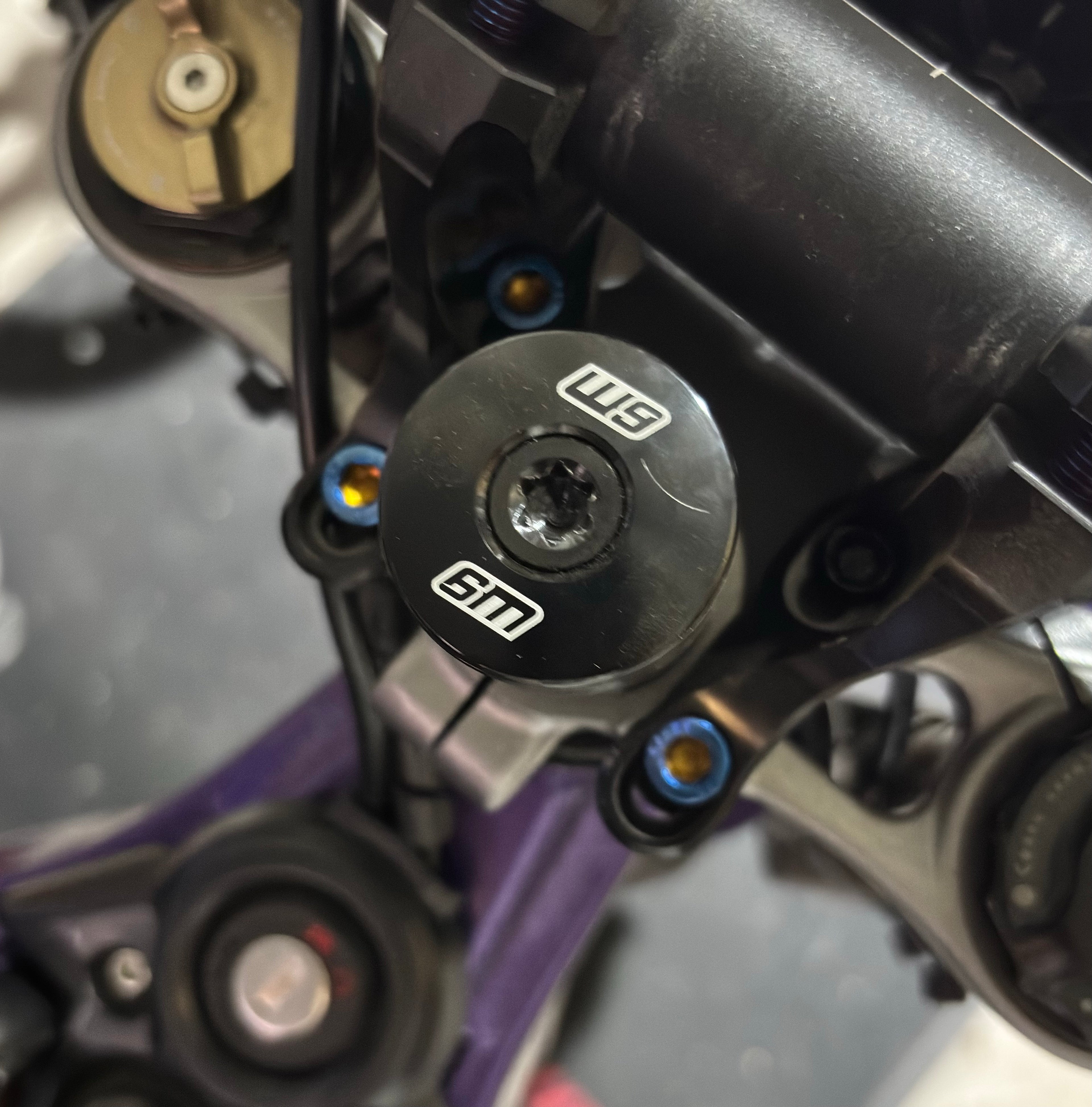 Titanium Direct Mount Stem Bolts